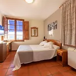 Mas Torrellas Hotel 4*