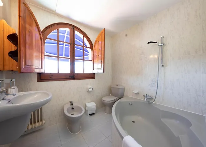 Hotel Mas Torrellas 4*