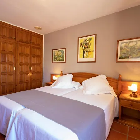 Mas Torrellas Hotel