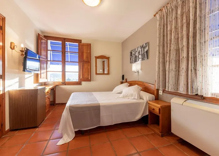 Mas Torrellas Hotel 4*